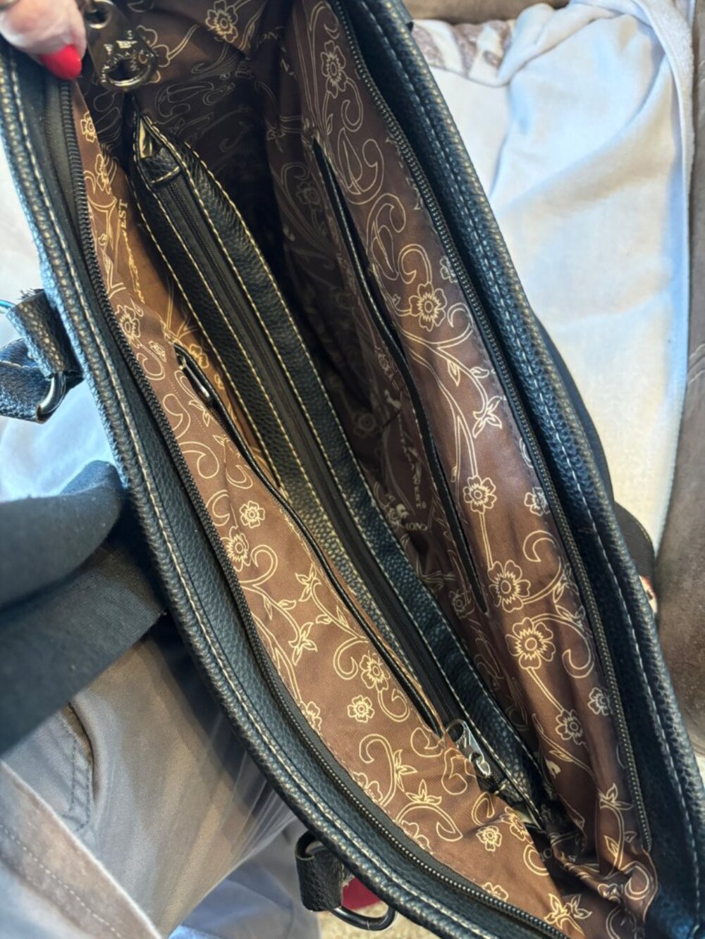 Montana West Distressed Look Flag Purse - Picture 9 of 13